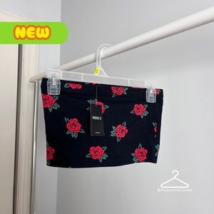 Logo Crop Tube (Rose Printed Tube Top) Black/Red